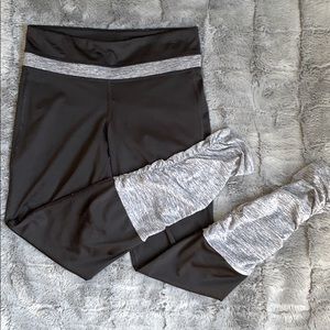 Adorable Old Navy Crunch Bottom Leggings!!!